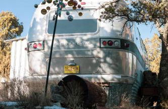 Silver Bullet Airstream, El Mistico Glamping Ranch - Foto 10