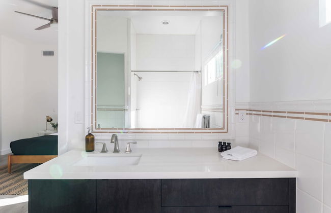 Julep by Avantstay Stylish 9 BR Estate w/ Mid-century Modern Decor - Foto 24