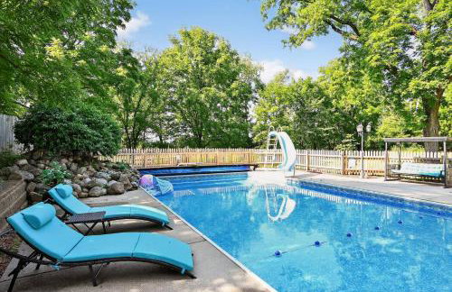 Secluded Luxe 5BR Estate| Pool, Wineries, Near ND - Foto 1