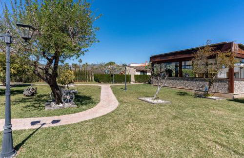 Villa con Piscina, BBQ y habitaciones ensuite by Can Panxo - Foto 20