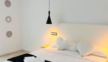 Jacaranda Apartments & Studios - Foto 2