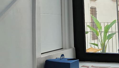 Refined and practical studio in historic center of Alicante - Photo 3