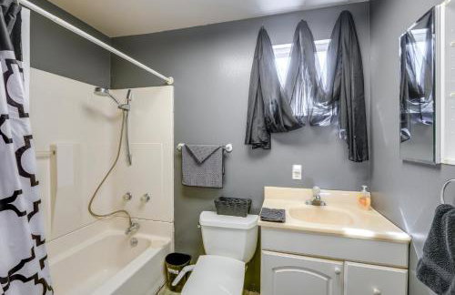 Darrington Rental with Private Yard and Mountain Views - Foto 13