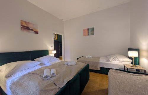 Munich Apartment 110 qm with 3 Bedrooms very cetral location 1 to 10 Guests - Foto 9