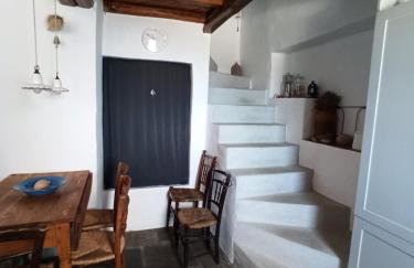 Traditional stone house with breathtaking view - Foto 16