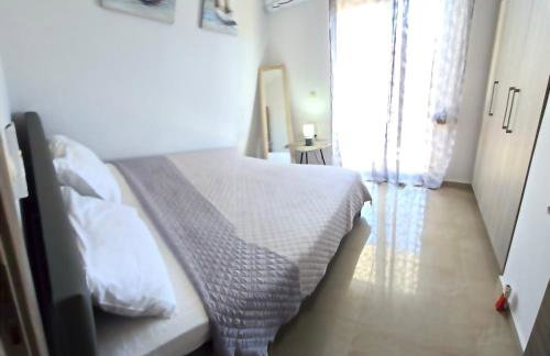 Odysseia Stay Pool & Private Jacuzzi 2min Beach - Foto 13