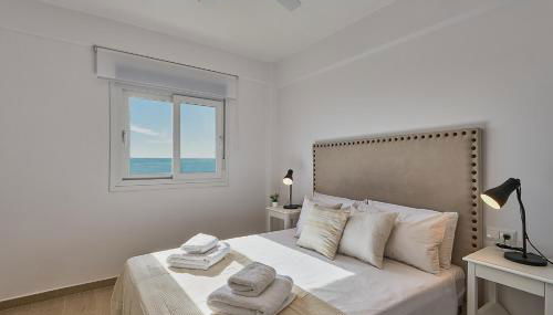 Sea Horizon - Photo 3, towels