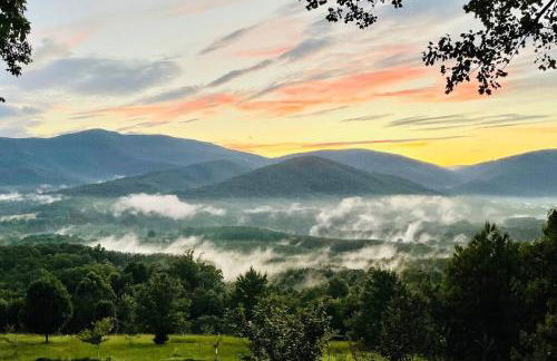 Mountain Mama- Amazing Views! + Hot Tub! - Foto 1