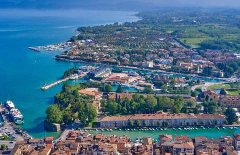 Emma Living - neue stilvolle Ferienwohnungen in Peschiera del Garda - Foto 27