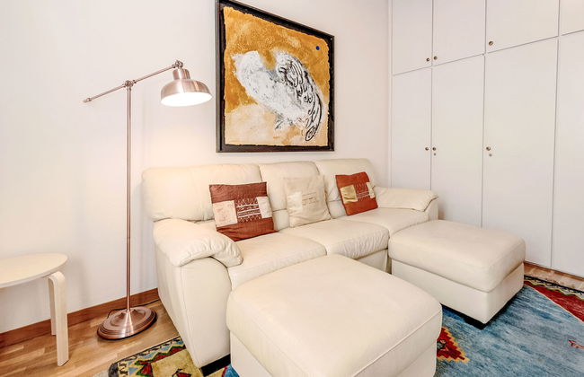 2 bedroom Apartment in Barcelona - Photo 8