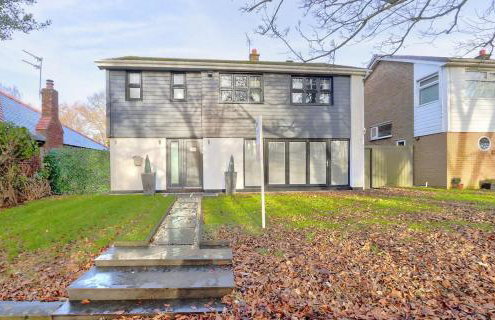 Luxury Stay In Heart Of Nunthorpe by GR Estates - Photo 18