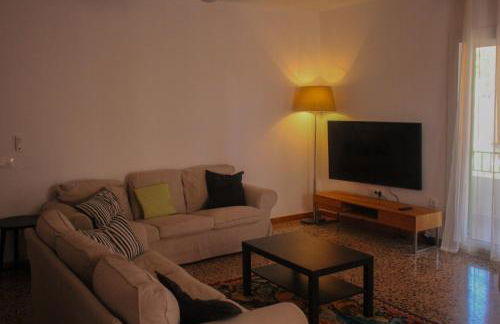 Piso superior tranquilo terraza y vistas A 45 min de Barcelona - Foto 15