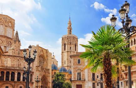 G&V APARTMENTS CLOSE to CENTER - Photo 21