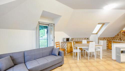 2 Bedroom Nice Apartment In Uscio - Foto 3