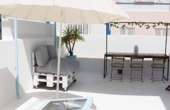 Traditional Home & Private Rooftop Olhão - Photo 27