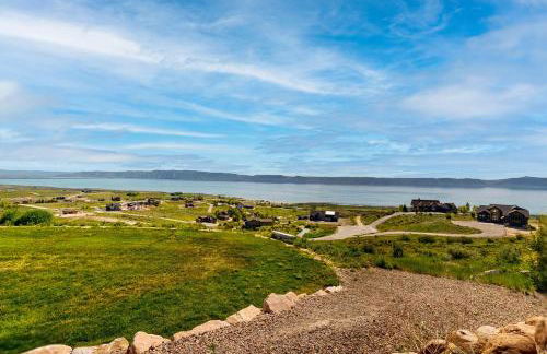 8 Bed 5 Bath Vacation home in Fish Haven - Photo 28