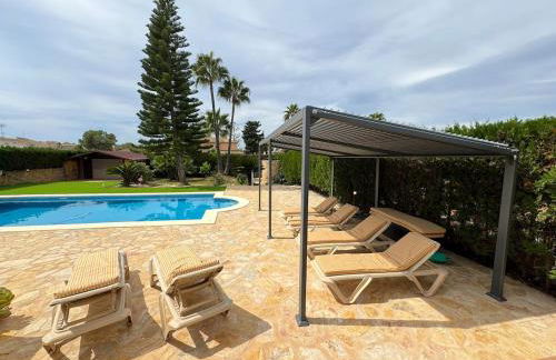 Schönes Ferienhaus Caesar mit großem Pool und Garten - Foto 33