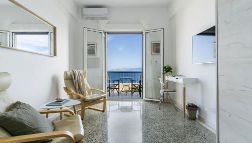 On The Port - Foto 1