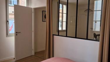 CHAL1 37m2 à 200 m du Capitole - Foto 2