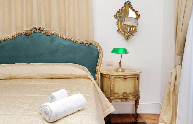 Prestigious Apartment Via Veneto - Photo 2