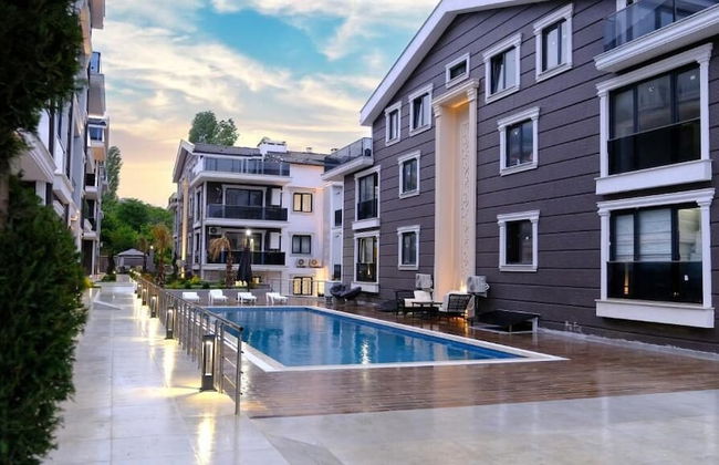 Flower City Suits - Photo 21