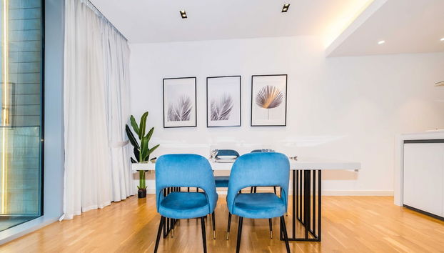 LUX Holiday Home - Bluewaters Residences - Foto 5, Servicio de comidas en la habitación