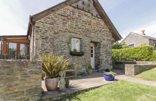 Dovecote - Photo 1