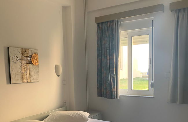 Ermis Suites - Photo 12