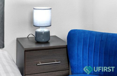 Bright 4 BR Home - Forest Fields - City Centre - Free Parking - WiFi - Close to Forest Rec - Sleeps 8 - Foto 29