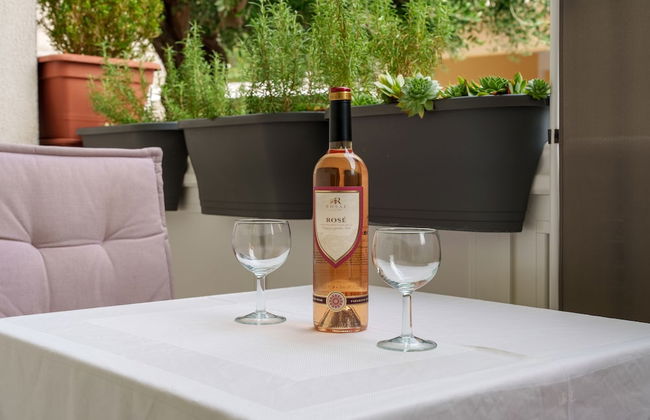 Studio for 2 People - Split Region With Sea View - Close to Commodities - Foto 14