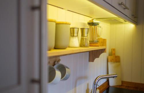 Piano Forte - a delightful rural shepherd hut & hot tub available ! - Foto 28