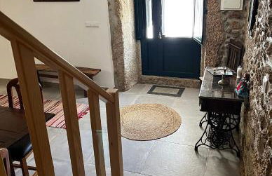 Casa rústica com terraço e jardim - Foto 4