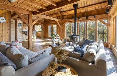 Luxury Lake House w Dock & Game Room - Photo 1