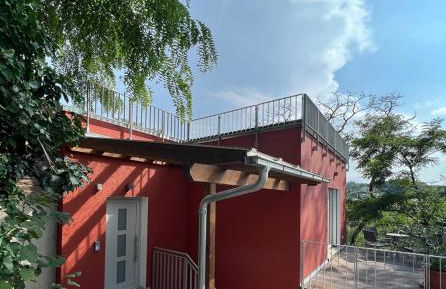 Luxuswohnung in Villa mit fantastischem Blick - Photo 13