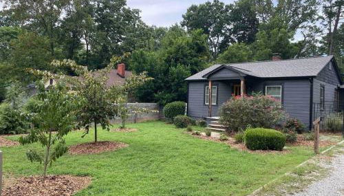 Charming Urban Retreat - Cozy Cottage in Charlotte - Foto 2