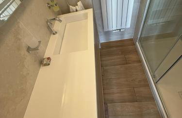 Newly renovated apartment with air conditioner in Neuilly-sur -Seine - Foto 20