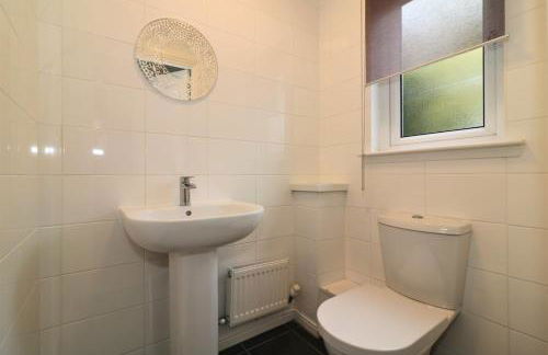 Signature - Angus House Glasgow - Photo 62