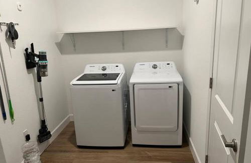 Beach Lovers New House! 10 min to beach - 6 guests - Foto 36