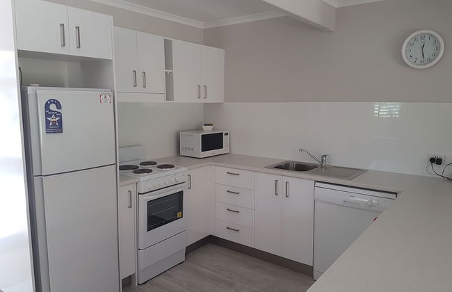 Noosa Gardens Riverside Resort - Photo 9