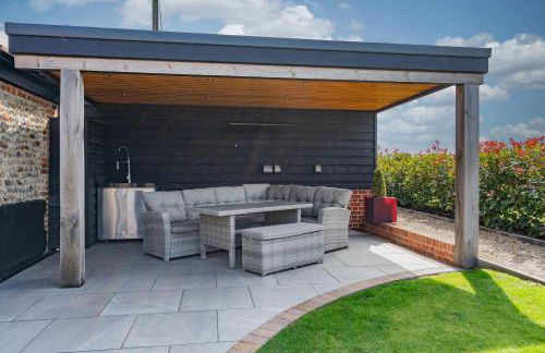 Hall Farm Barn by Winterton Cottages - Photo 21