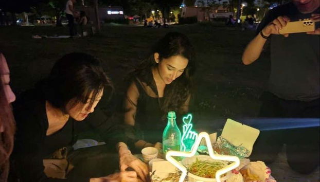 Han River Night Cruise + Picnic in Hangang Park - Foto 3