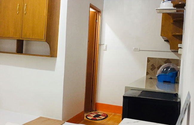 Bebs and Jocel Apartment - Foto 43