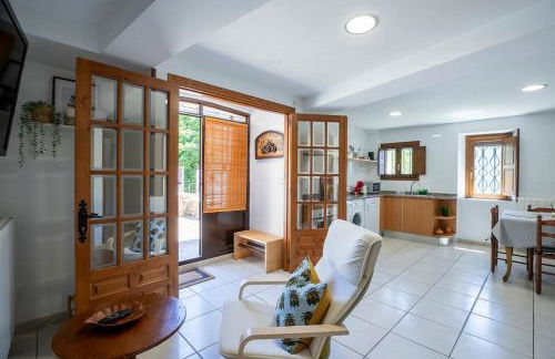 Casa Feli - APARTAMENTO con JARDÍN PRIVADO en los PIRINEOS - Foto 3