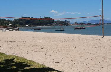 Apartamento na Palhoça, com vista para o mar, próximo a mercados, padarias e farmácias. - Photo 2