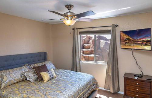 Beach Happy-Lake Close-Private Waterpark Oasis -sleeps 14 - Foto 10