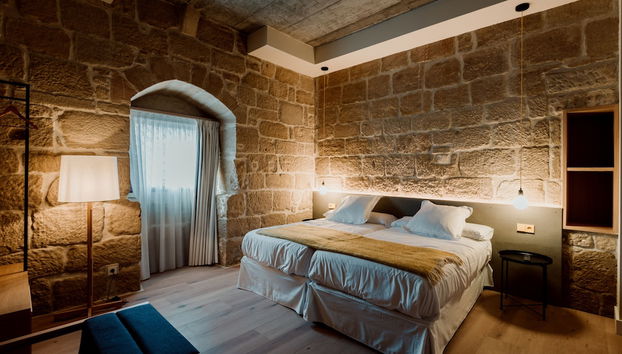 Boutique Palacio Condes de Cirac - Photo 2, Primary image