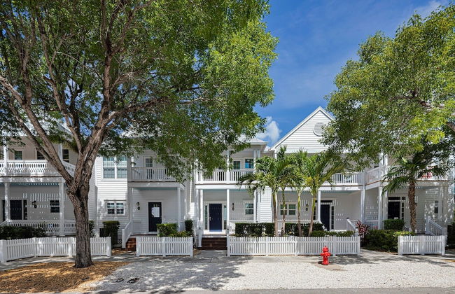 Waterfront Luxury Villa With Sunset Views And Boat Slip 3 Bedroom Townhouse by RedAwning - Foto 68