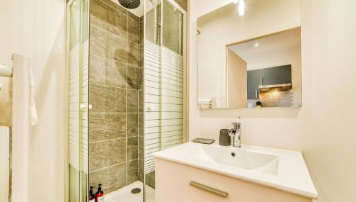 ღ Victor Hugo - 1ch - Central - Lyon & Gare Tassin - Photo 3, towels, Shower