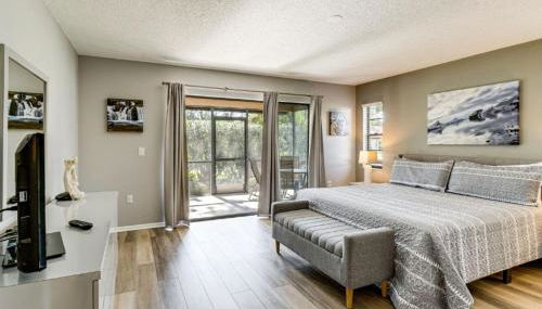 Village des Pins Sarasota 2BR Condo with Pool - Foto 4