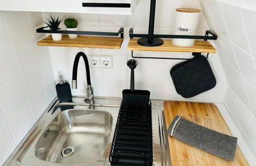 Mini-Apartment in zentraler Lage - Foto 9